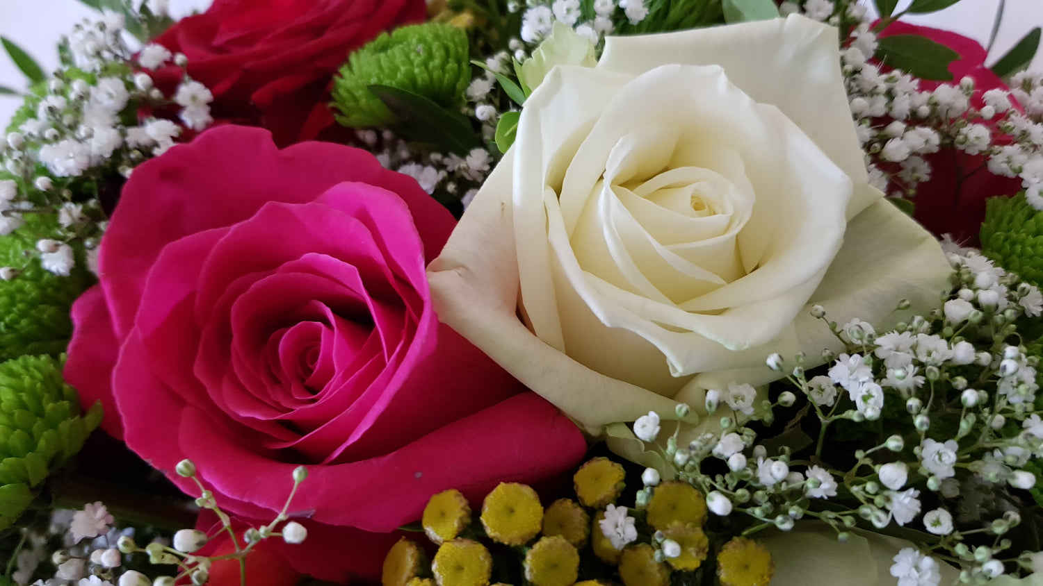 Blumenstrauß kaufen mit Rosen Expresslieferung