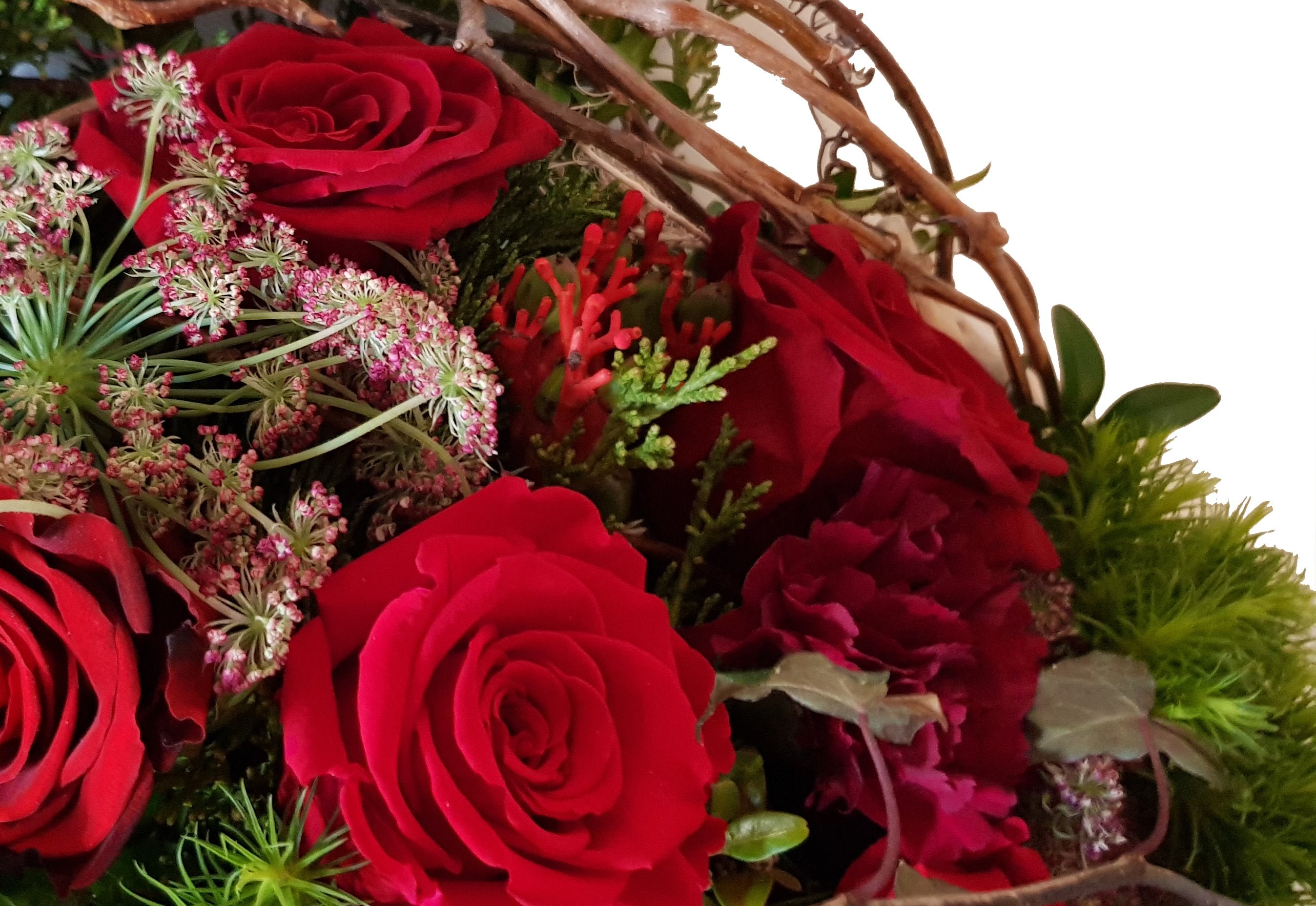 Trauergesteck Friedhof mit roten Blumen