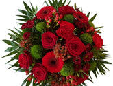 Blumenstrauß in Rot ,,Nur mit Dir,, Frischer Blumenstrauß mit Expresslieferung  