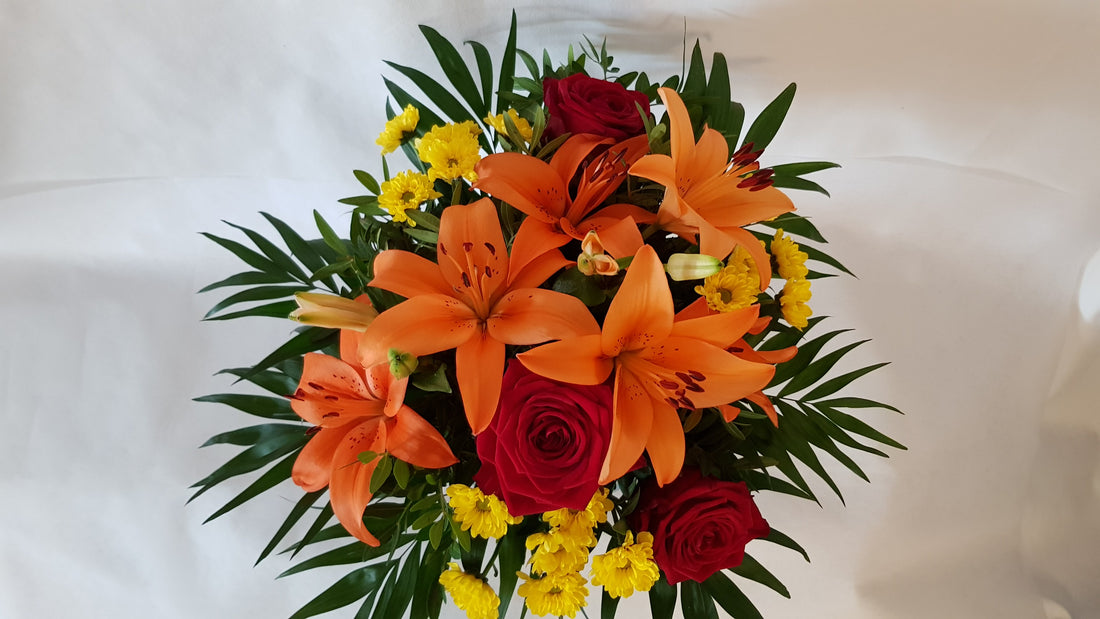 Ein schöner Blumenstrauß zum Versenden super gut geeignet ,,Dreiglang