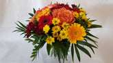 bunter Blumenstrauß in gelb, orange und rot mit frischen Blumen, mit Sofortversand 