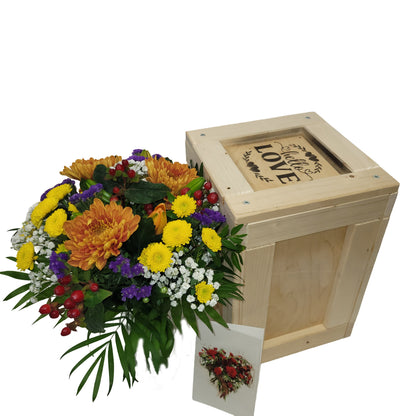 Blumenstrauß in Holzkiste mit Erlebnisfaktor