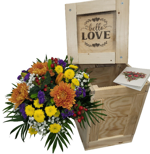 Blumenstrauß in Holzkiste mit Erlebnisfaktor