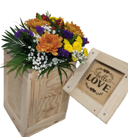 Blumenstrauß in Holzkiste mit Erlebnisfaktor