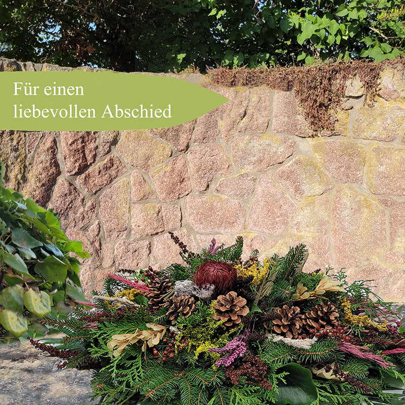 Gesteck Friedhof ✦ Totensonntag & Allerheiligen ✦ – Rosenrot Flora Trans