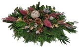 Gesteck Grab - Winter Friedhof in rosa weiß für Totensonntag / Allerheiligen