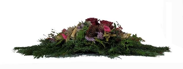 Gesteck Friedhof mit roten Rosen 