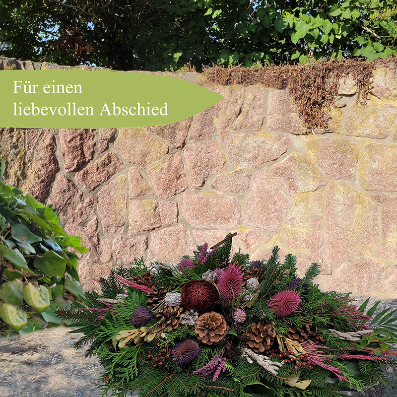 Gesteck Friedhof ✦ Totensonntag & Allerheiligen ✦ – Rosenrot Flora Trans