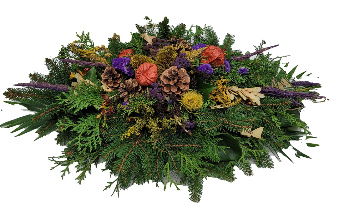 Gesteck Winter - Gesteck Friedhof mit Naturmaterialien 